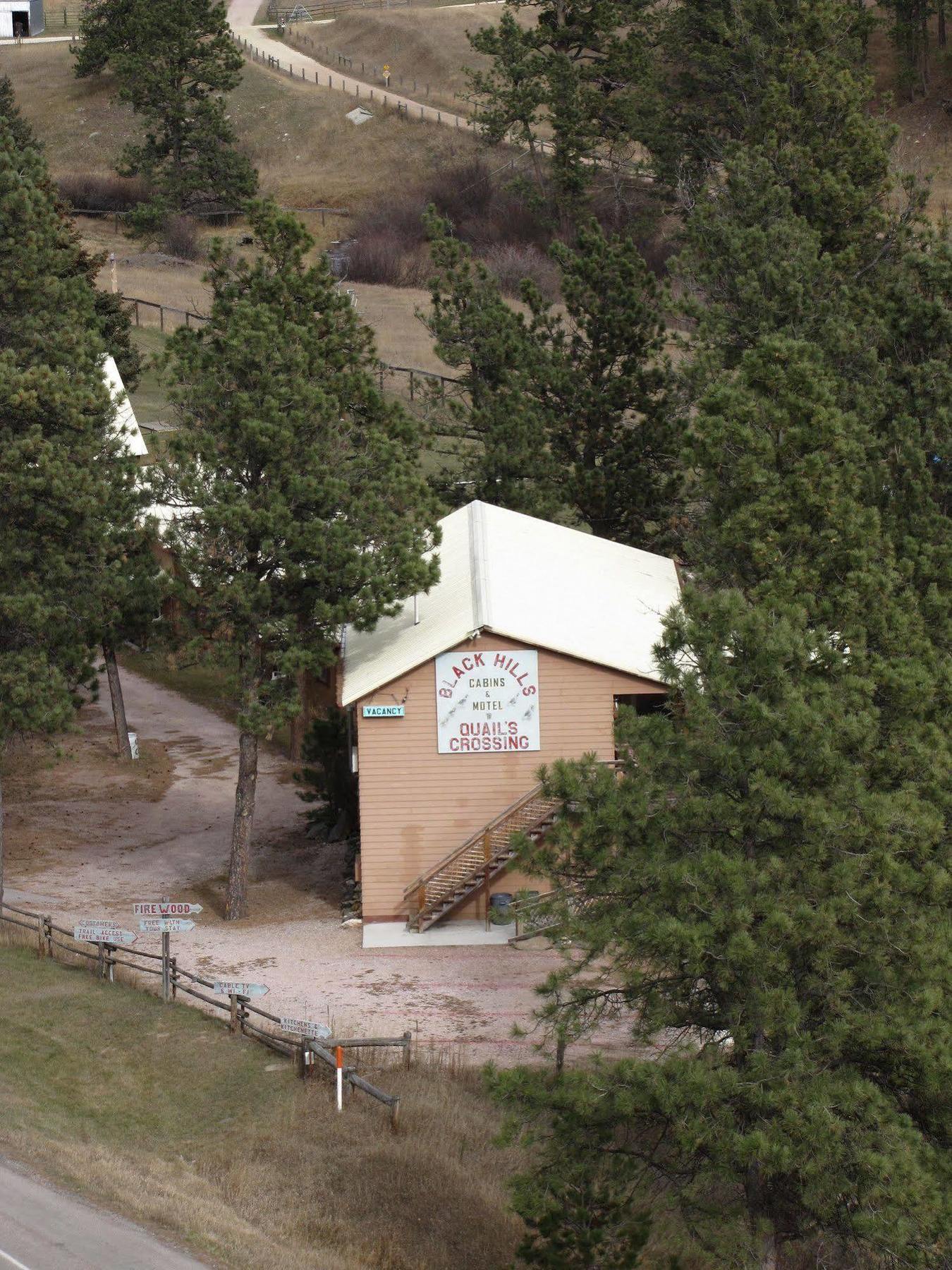 Black Hills Cabins At Quail'S Crossing Hill City Extérieur photo